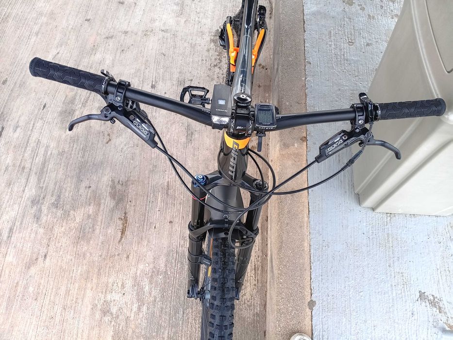 Giant Athem Advanced