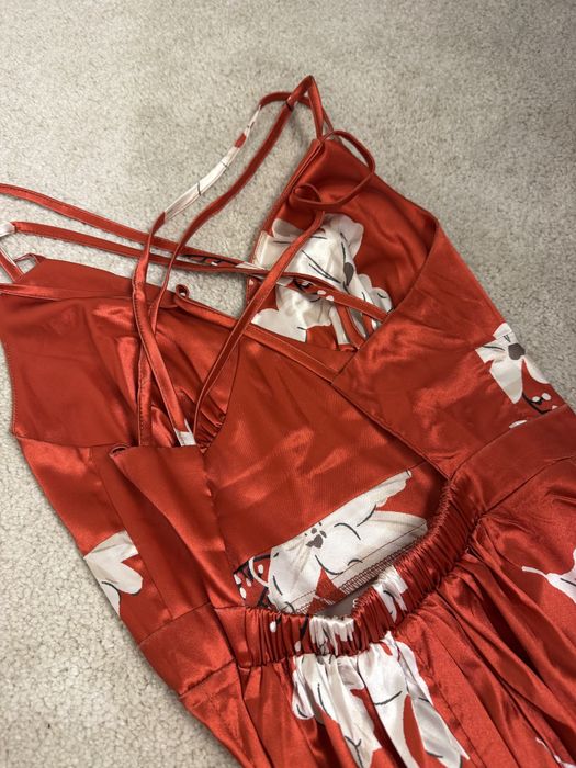 Vestido de seda NOVO