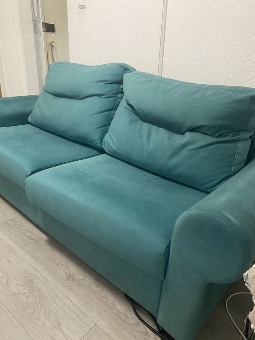 Sofá Verde 3 Lugares – Bom Estado!