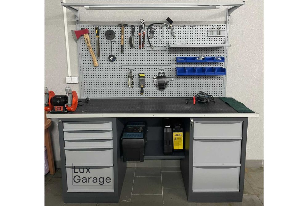 Верстак для гаражу на 8 ящиків + Перфорація + Світло