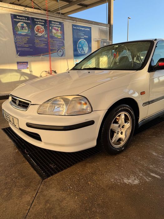 Honda Civic 1.4i S