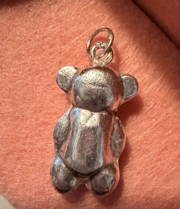 Urso em prata para fio
