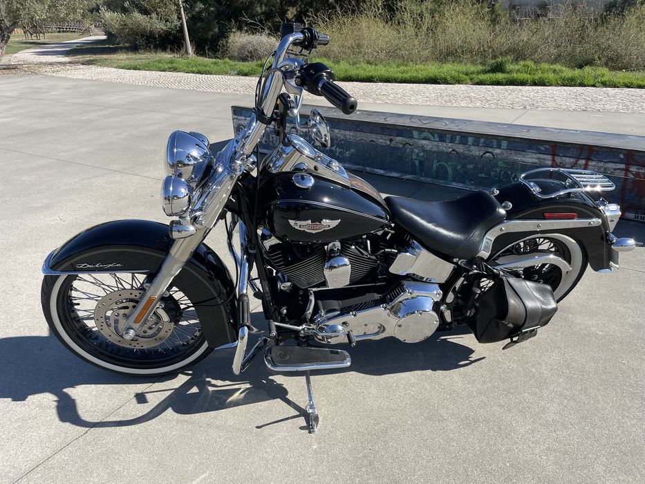 Harley softail deluxe
