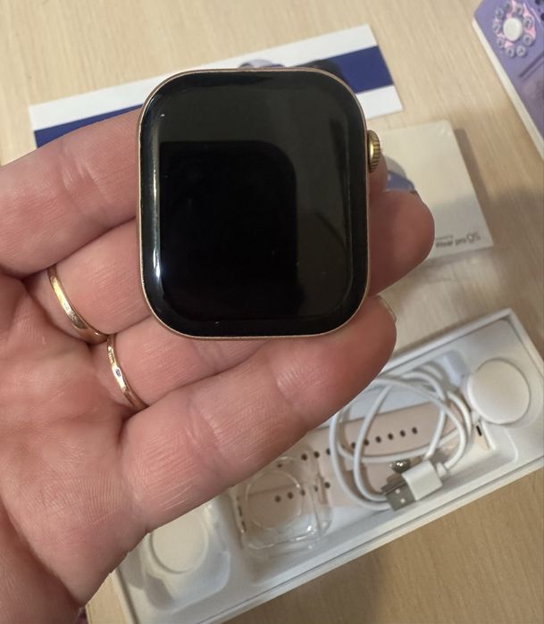 Жіночий смарт-годинник