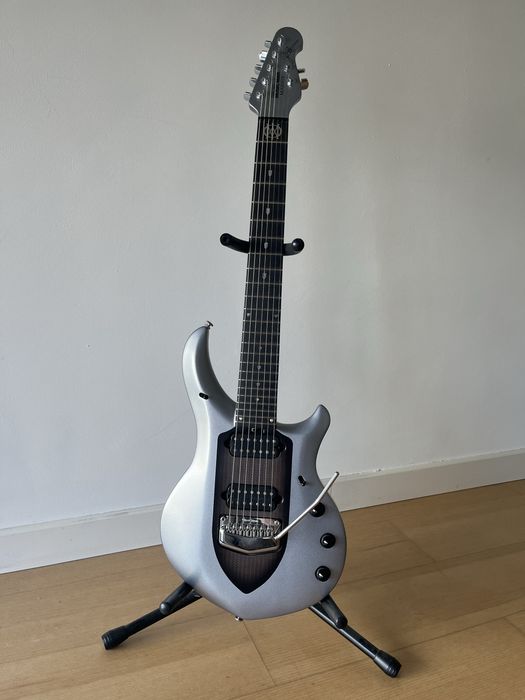 Ernie Ball MusicMan Majesty 7 Silver Lining (2014)