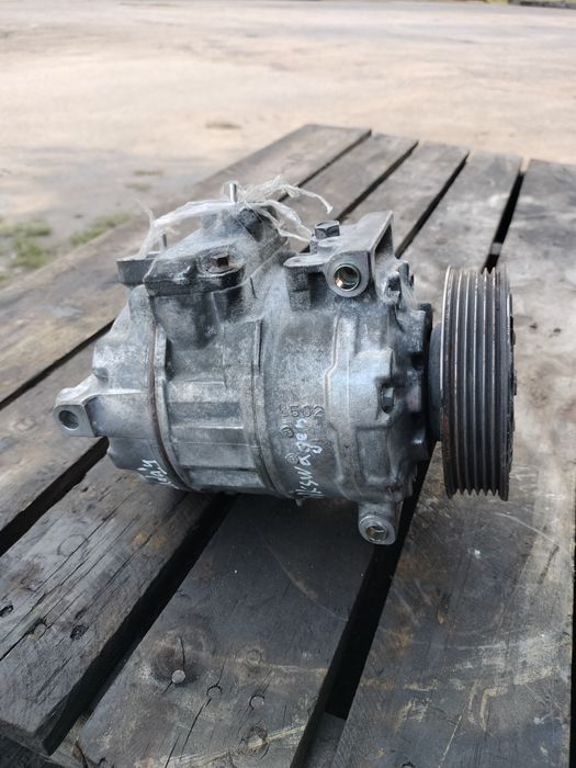 Компресор кондиціонера Volkswagen Caddy DCP32045