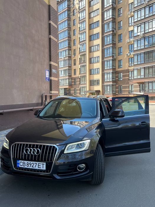 Продам авто Ауди Q5