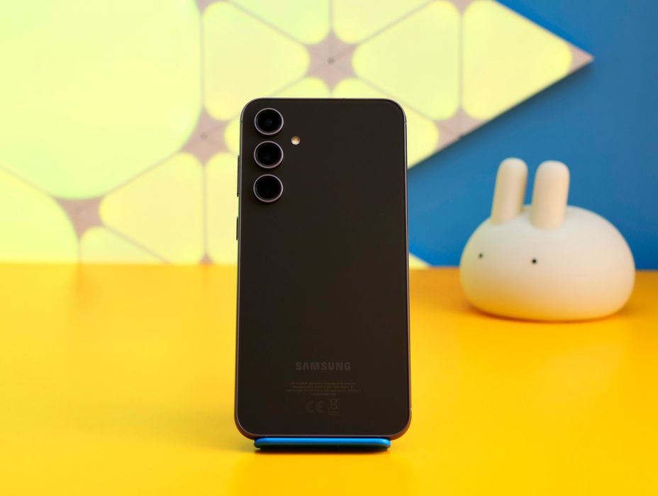Смартфон Samsung Galaxy S23 FE 8/128GB [154556] Б/У З ГАРАНТІЄЮ