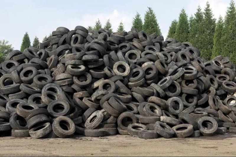 Покришки приймаємо