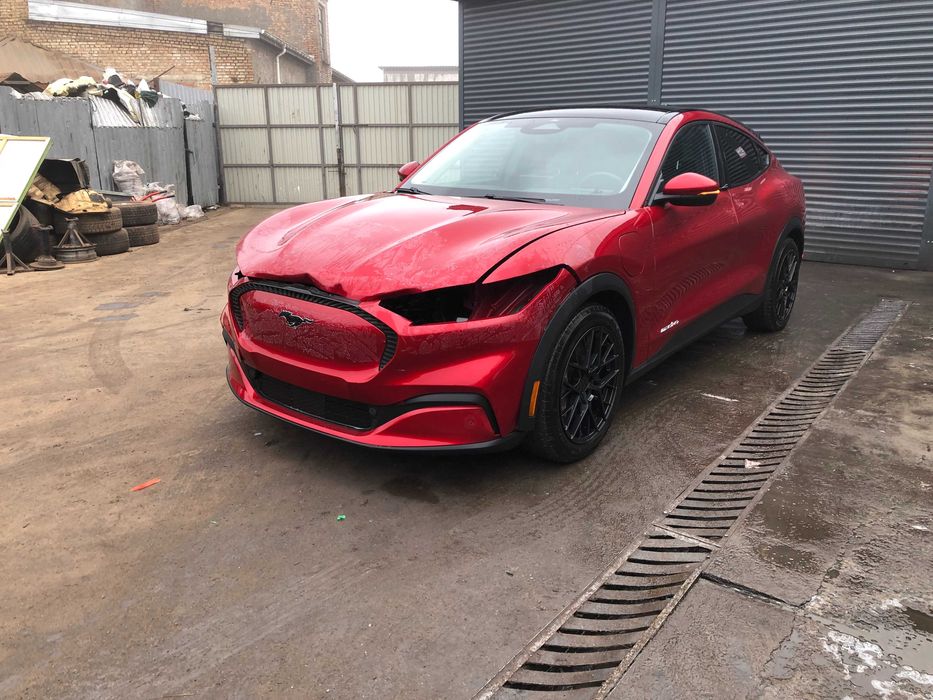 Разборка Ford Mustang Mach E електродвигуни подрамники салон Мустанг