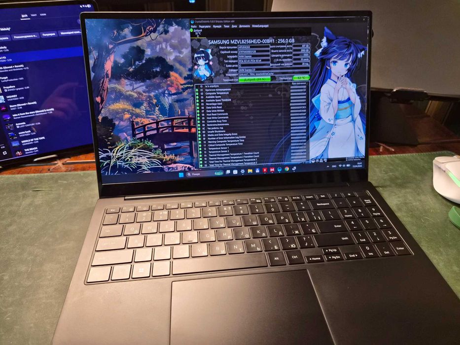 Samsung Galaxy Book 2 Pro 15.6" Core i5-1240P 8GB DDR5 256GB SSD