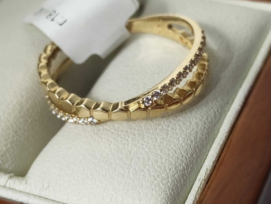 zloty PIERŚCIONEK 1,92G 585