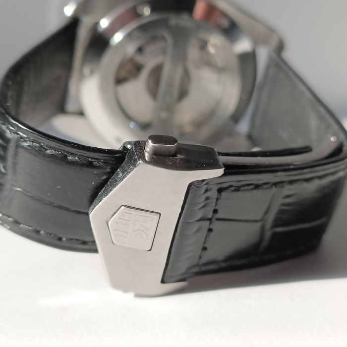 TAG Heuer Grand Carrera
Calibre 8 Ref Wav5111 Automatic