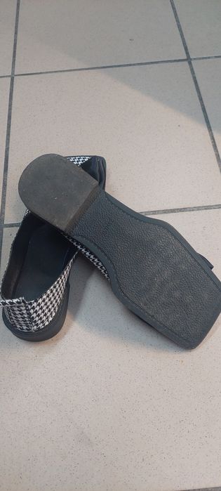 Półbuty z kokardką