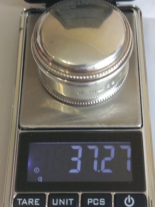 Серебряная шкатулка