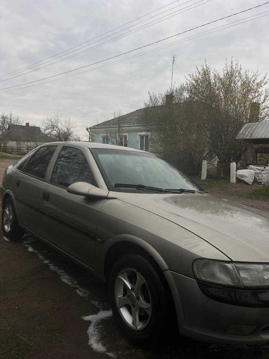 Продам машину Opel Vectra b