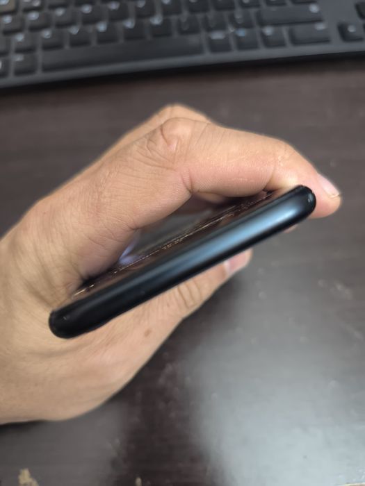 iPhone SE 2022 (3ª Geração) 128GB 5G - Chip A15 e Acessórios Originais