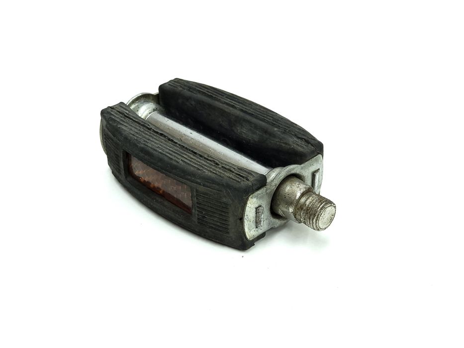 NOWY Prawy pedał Romet Czajka Sokół Flaming Karlik Wigry Malwa Kometa