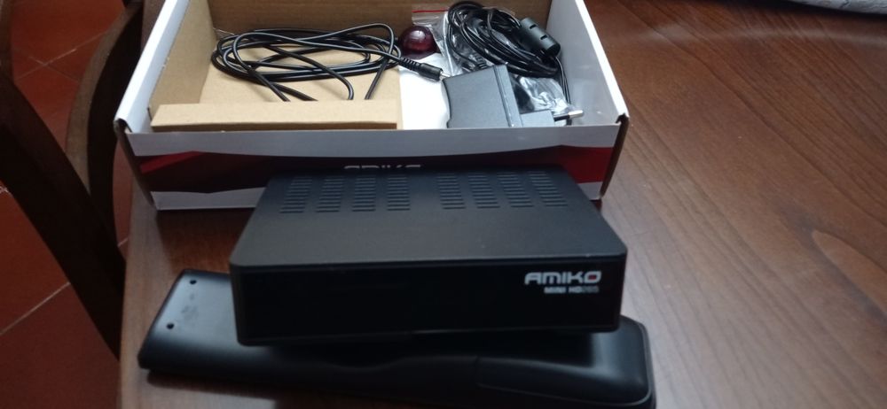 Vendo boxe como nova