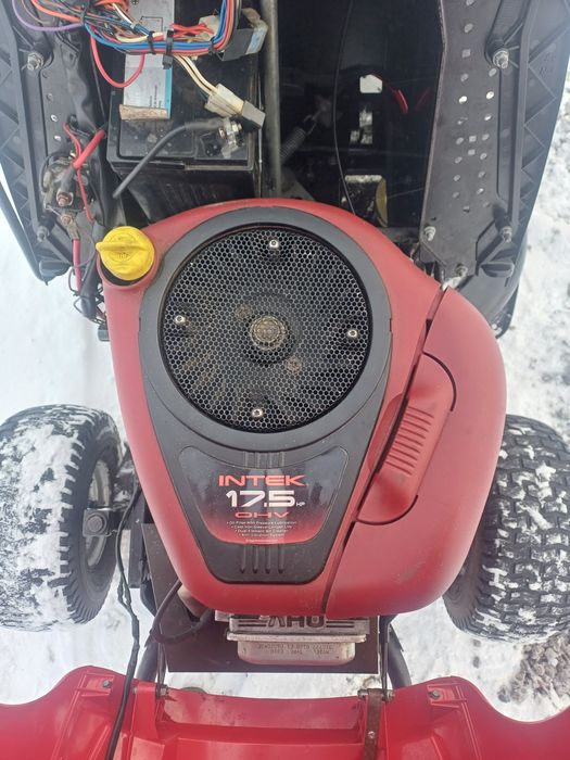 Traktorek kosiarka Castel Garden Solo 17,5KM Hydro Kosz  Husqv