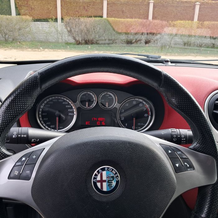 Alfa Romeo Mito benzyna 1.4 Poznań