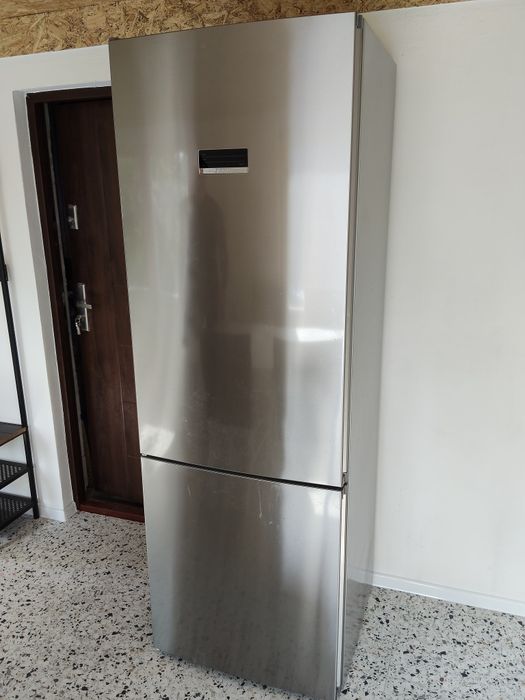 Lodówka Bosch KGN49XI30