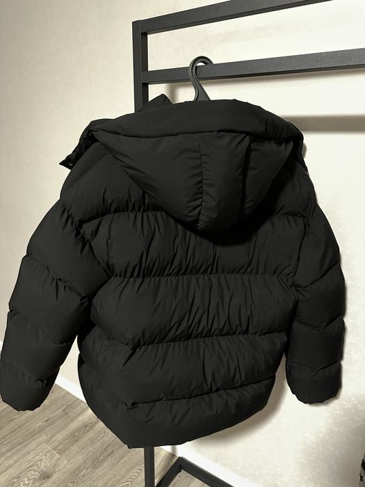 Пуховик casual S-M чорний