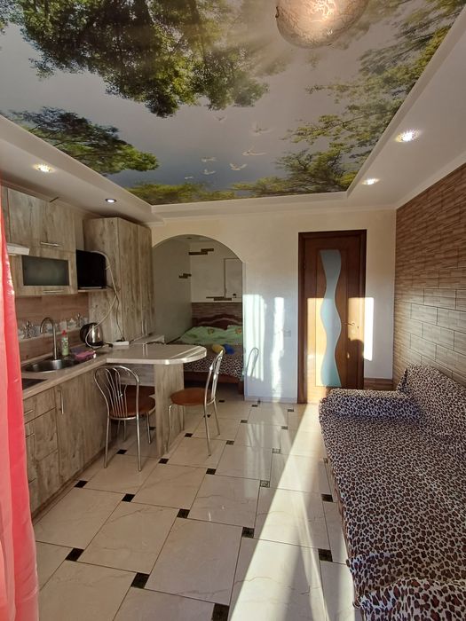 Студія з ремонтом