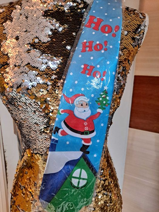 Krawat meski z Mikołajem.