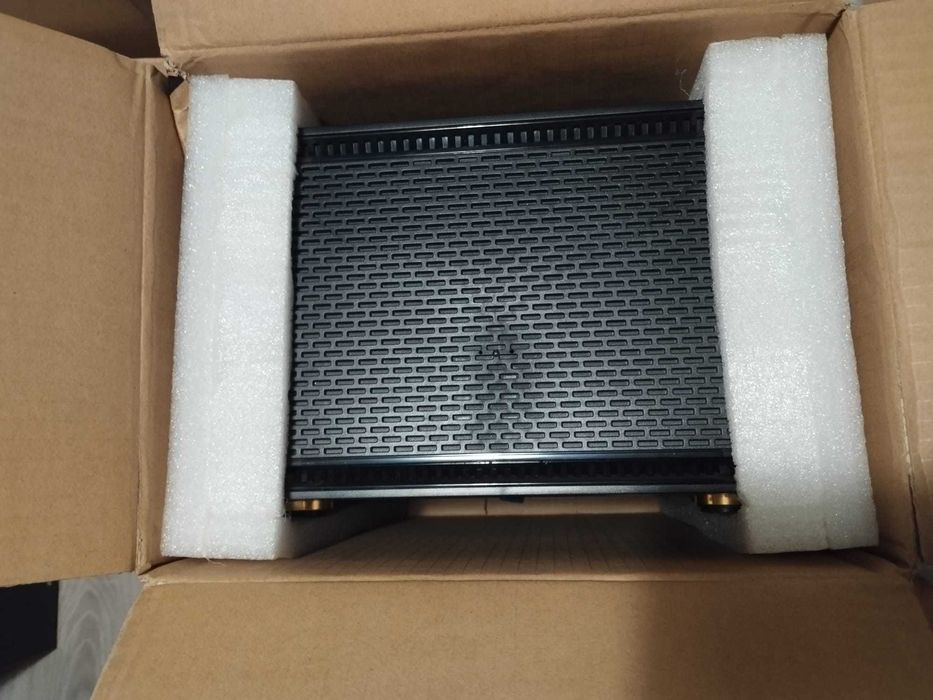 Caixa KOLINK Satellite mini-itx *nova* nunca usada