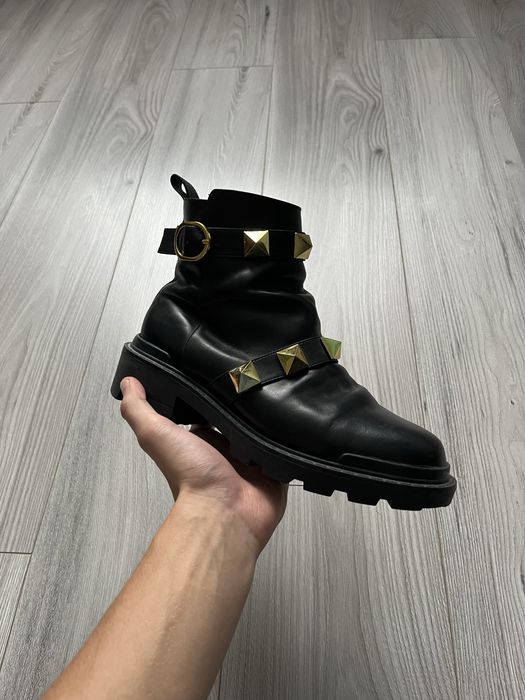 Valentino Garavani Roman Stud Calfskin Combat Boot