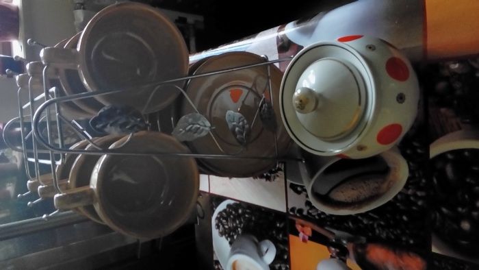 Продам Чайно-кофейный набор чашек и блюдец