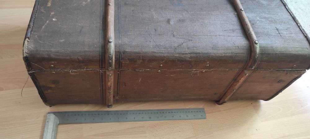 Stara walizka kufer podorozna