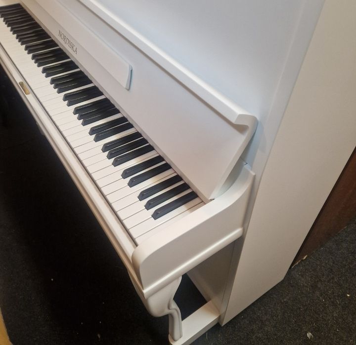 Pianino Nordiska