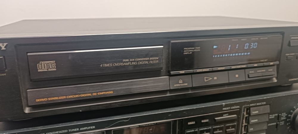 Odtwarzacz CD Sony