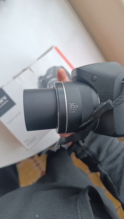 Máquina fotográfica Sony H300 20.1mpx zoom óptico 35x video hd complet