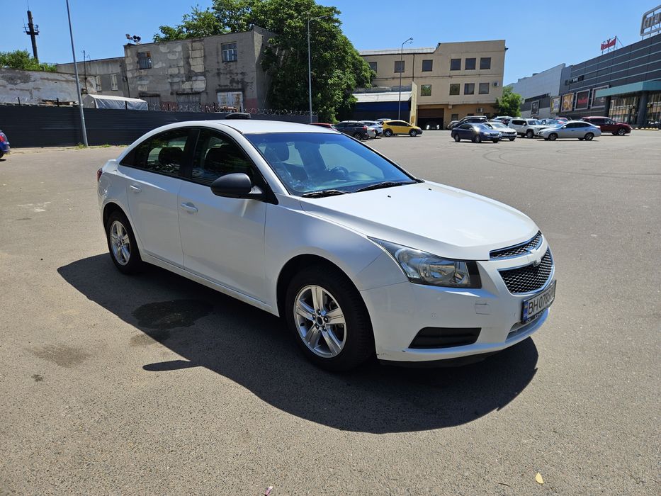 Chevrolet Cruze 1.8 Автомат Газ/Бензин