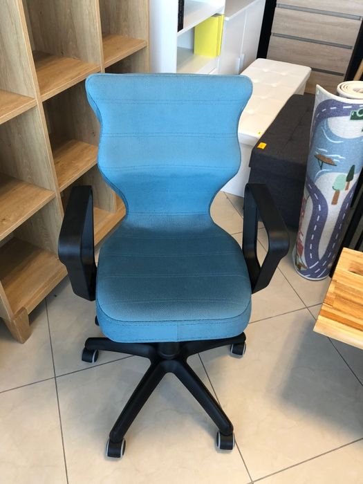 Krzesło fotel obrotowy zdrowotny Entelo Meblik  prezent  profilowane