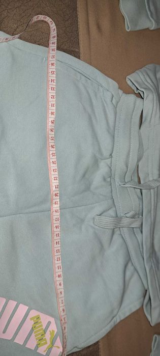 Спортивни костюм Puma для дівчинки на зріст 128-134