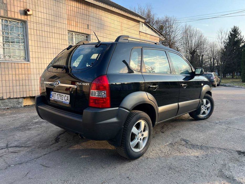 Продаю Hyundai Tucson 2008