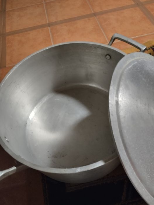 Tacho grande alumínio fundido