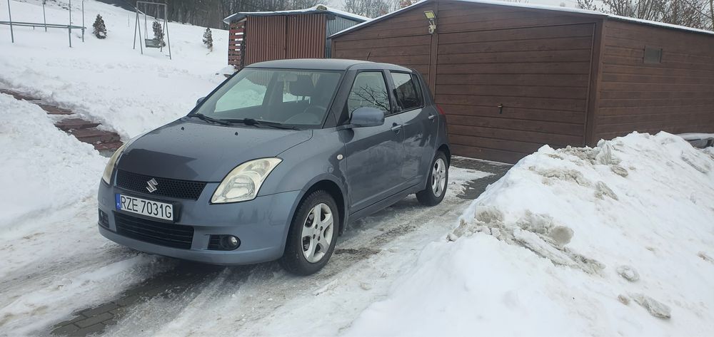 Suzuki Swift napęd 4x4 1.3