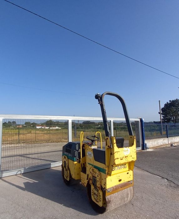 Cilindro compactador Bomag 80