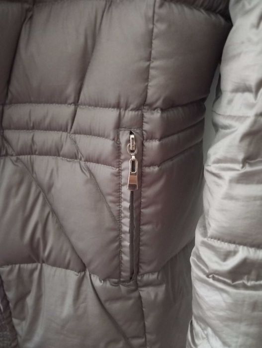 Damska kurtka -płaszcz, puchowa R 40