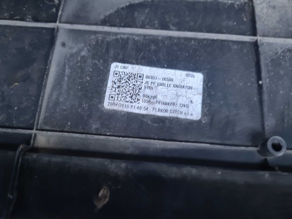 Hyundai IX 20 zderzak przedni 2015r