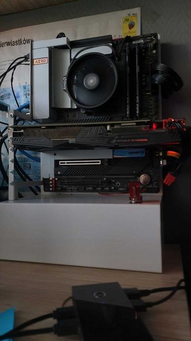 Wyprzedaż ! - M-CASE 1 PURE  ATX RAL , otwarta obudowa PC AIR PC