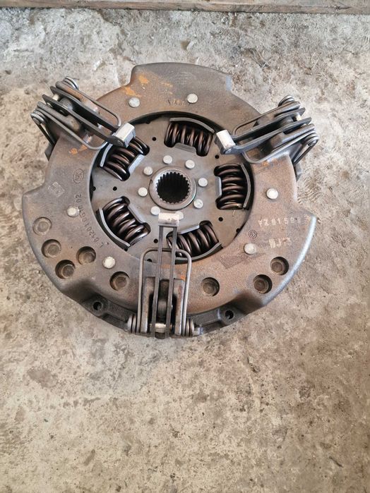 Муфта щеплення ВОМ трактора John Deer оригінал YZ91592