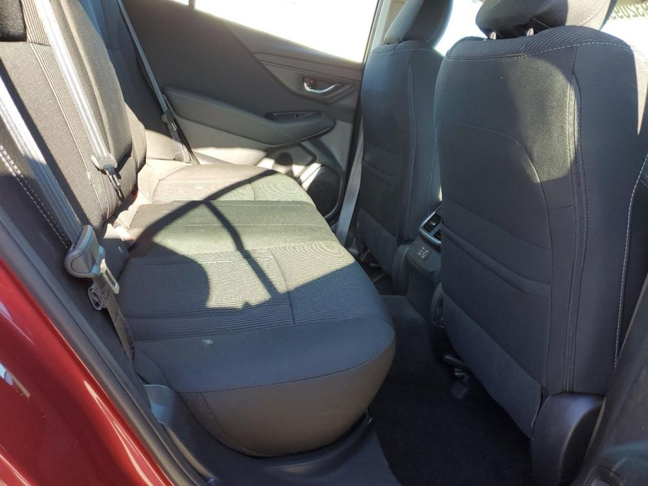 Продам subaru legacy 2025 року