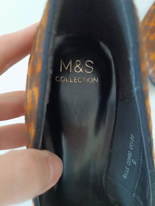 Marks Spencer стильні жіночі туфлі