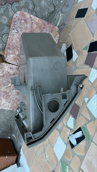 Бардачок до renault megane2
